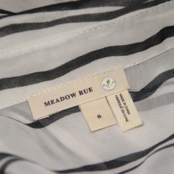 ANTHROPOLOGIE Top - Picture 6 of 9